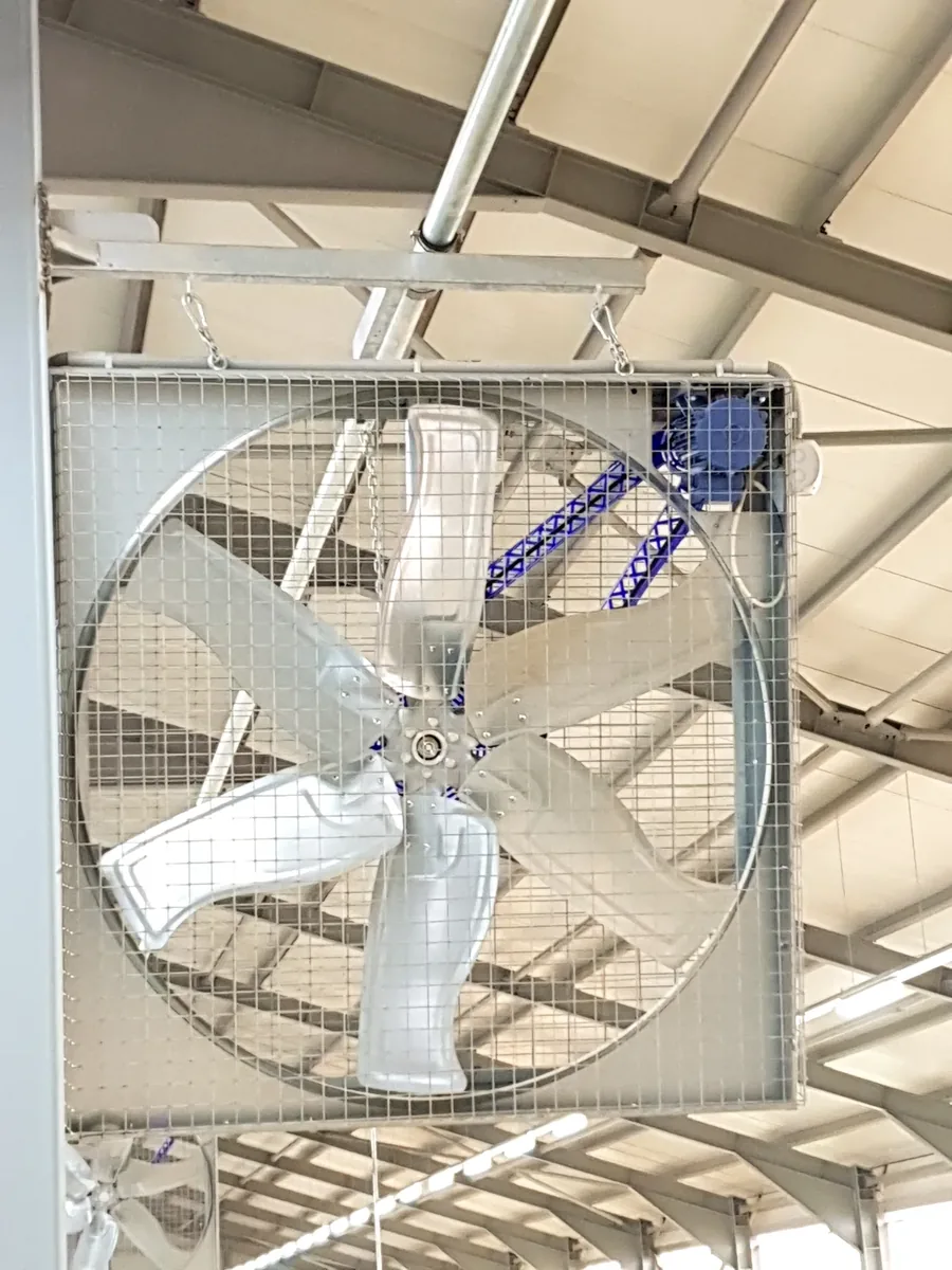 DC Motorlu Helikopter Tipi Ahır Fanı